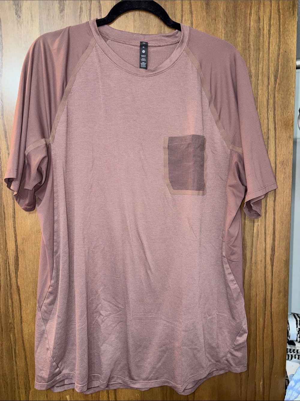 lululemon athletica Men's Short Sleeve Pocket Tee in Dusty Rose